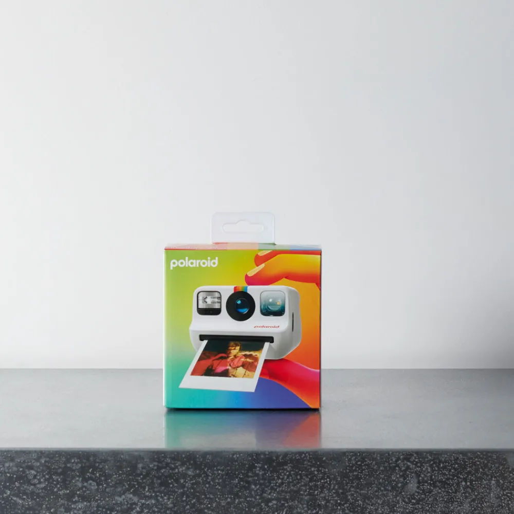 1907 IMPOSSIBLE Appareil photo Polaroid Go White