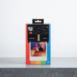 1907 IMPOSSIBLE Appareil photo retro Polaroid Now + - Noir