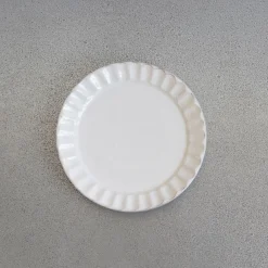 1769 HISTOSHI KATO Assiette cannelée Kohiki Shima - Blanche