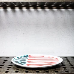 MERCI Assiette plate en faïence Paola Navone