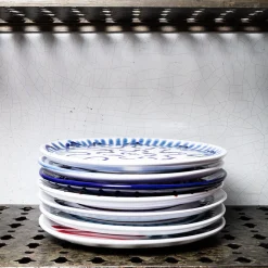 MERCI Assiette plate en faïence Paola Navone