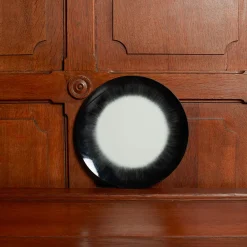 259 SERAX Assiette plate en porcelaine Ann Demeulemeester - Noir et blanc