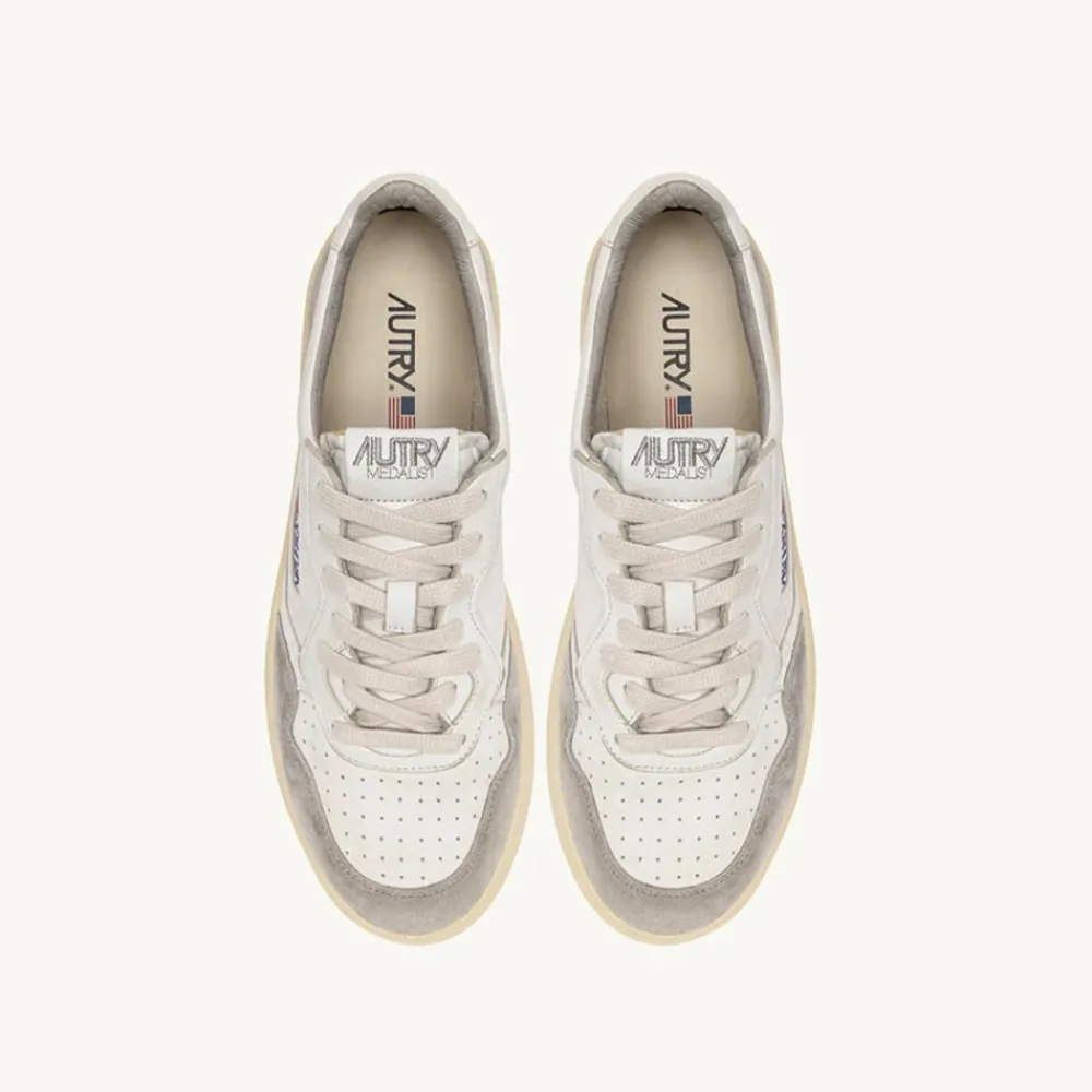 AUTRY - Baskets Medalist Low Goat/Suede - Gris