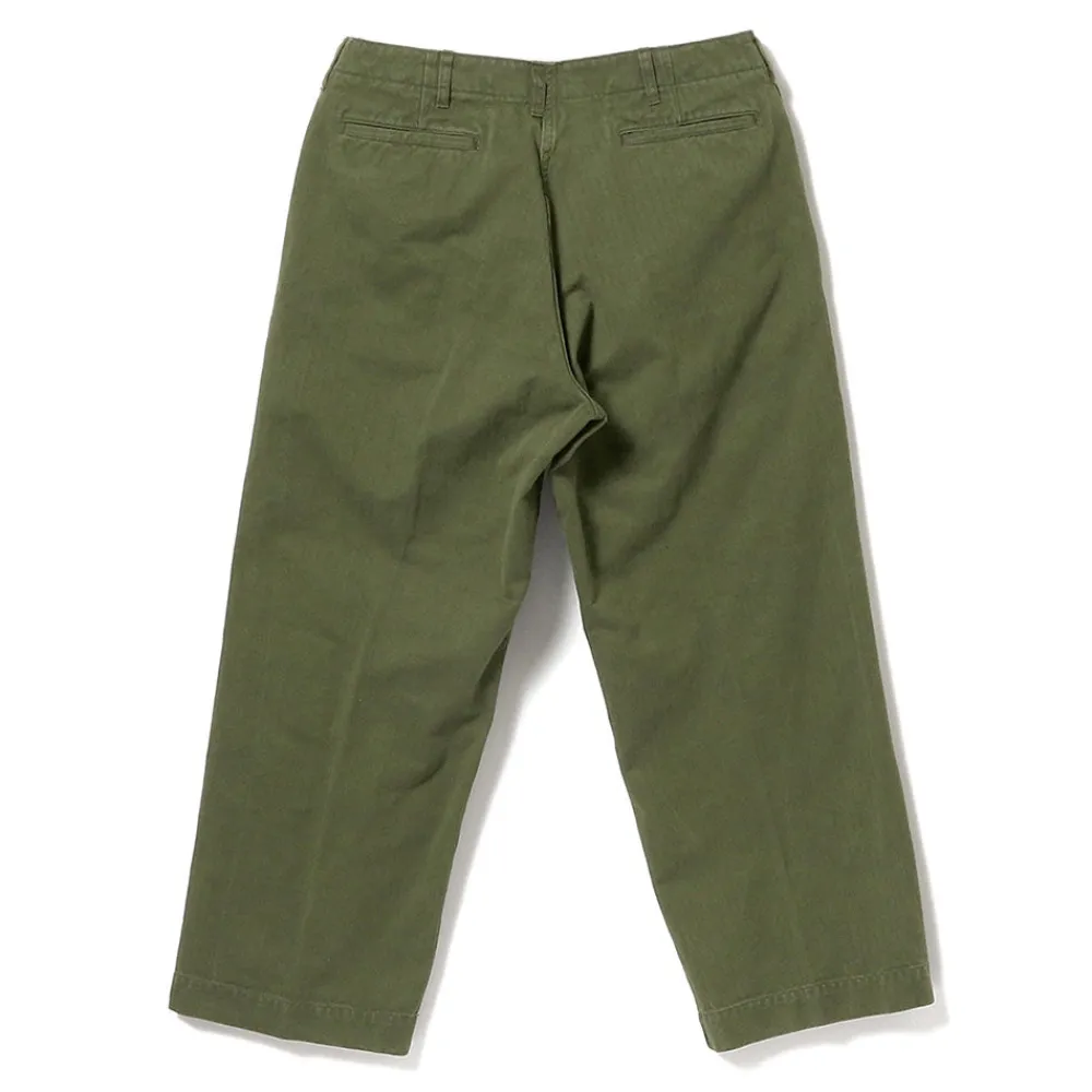 BEAMS Plus - Pantalon Herringbone - Olive