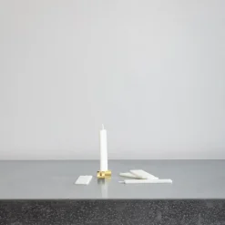 2072 PEGASUS CANDLE CO Bougie carte - Cassis