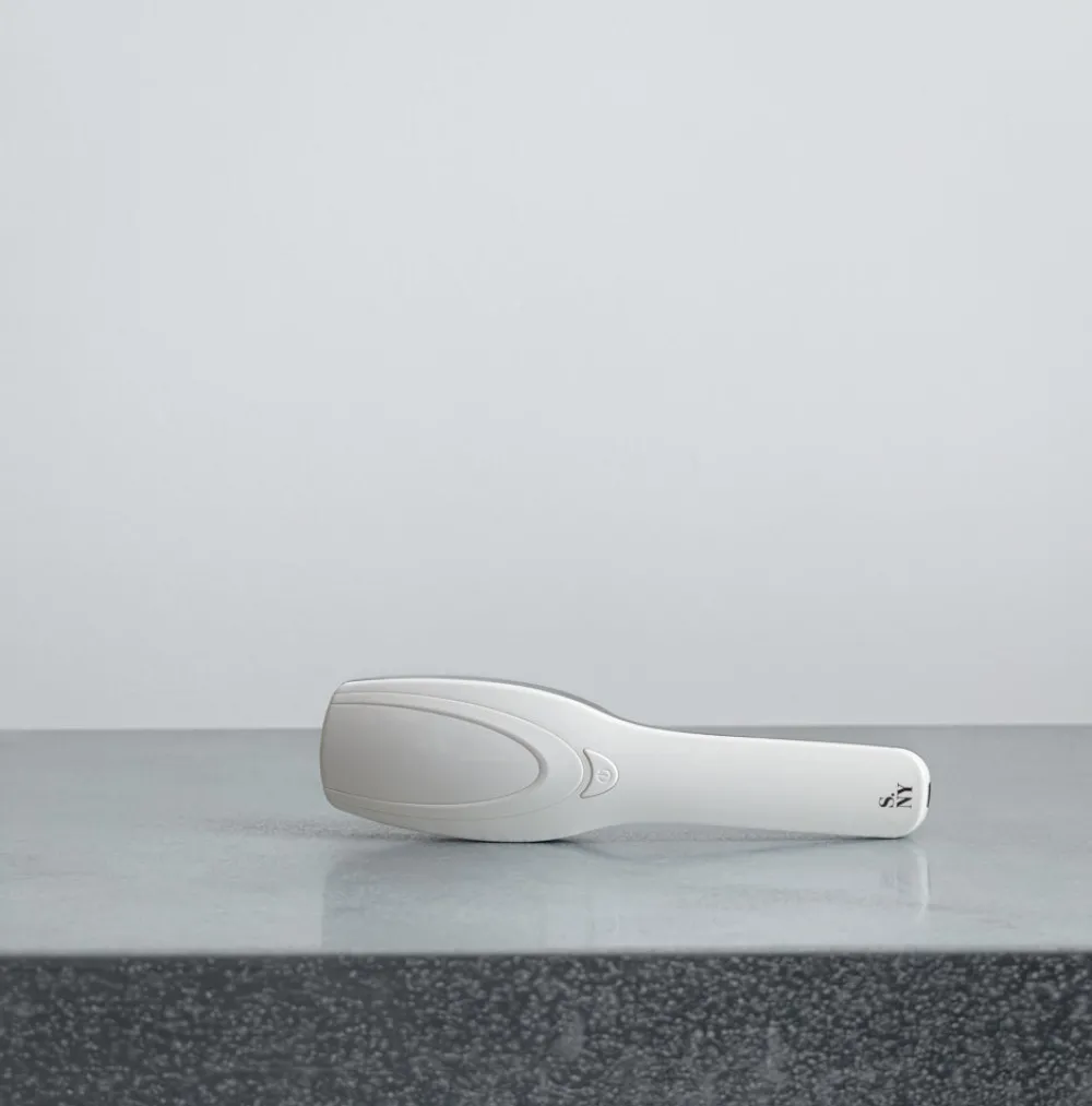 1335 SOLARIS Brosse à cheveux Intensive Hair & Scalp LED Light Therapy