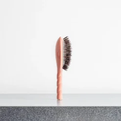 1664 LA BONNE BROSSE Brosse à cheveux N.01 L'UNIVERSELLE - Soin & Brillance - Corail