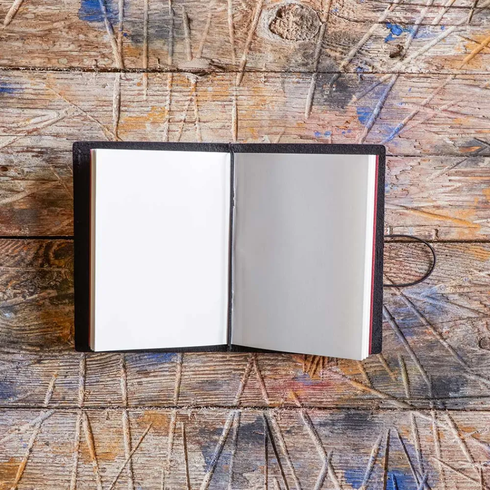 426 DESIGNPHIL Carnet passeport en cuir - Noir