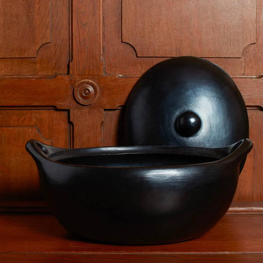1950 INDIGENA Casserole ovale en argile - Noir