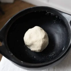 1950 INDIGENA Casserole ovale en argile - Noir