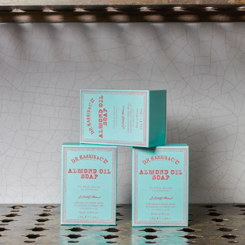 2088 DR HARRIS Coffret 3 savons Amande - Dr Harris