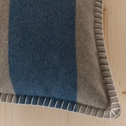 2138 TESSILECHITI Coussin Merci - Beige