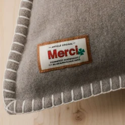 2138 TESSILECHITI Coussin Merci - Beige