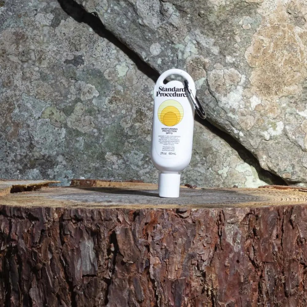 1856 SOLOTWENTYFIVE Crème hydratante SPF15 - Standard Procedure