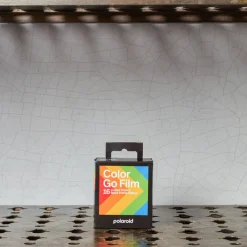 1907 IMPOSSIBLE Films instantanés Couleur pour i-Type - Black Frame Edition