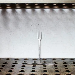 259 SERAX Fourchette en métal martelé - Stonewash - La Nouvelle Table