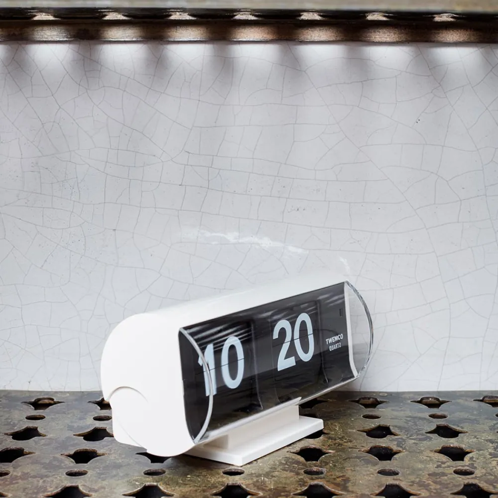 1644 TWEMCO Horloge Twemco QT 30 - Blanc
