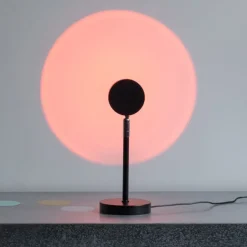 2028 L'AVANT GARDISTE Lampe coucher de soleil