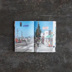 1212 INTERART Livre - 4000 Spaces Invaders