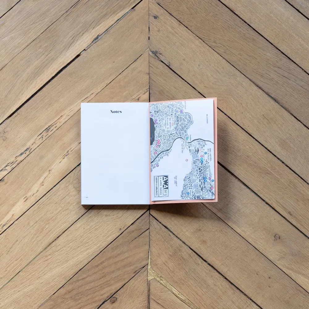 2037 A Week ABROAD Livre - A Week Abroad Arles Camargue