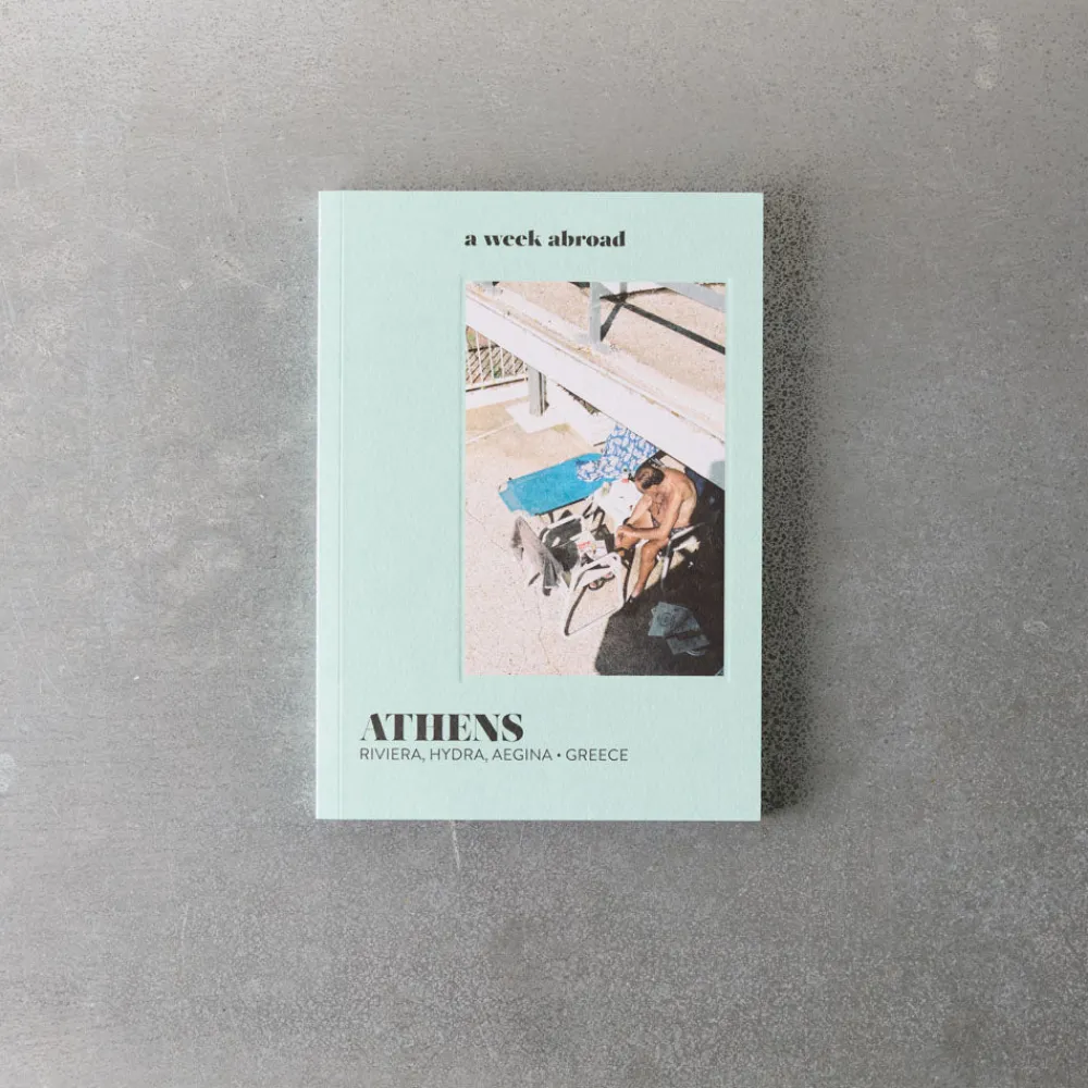 2037 A WEEK ABROAD Livre - A Week Abroad Athènes