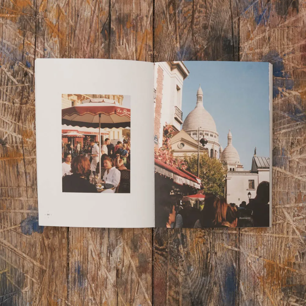 2037 A WEEK ABROAD Livre - A Week Abroad Paris