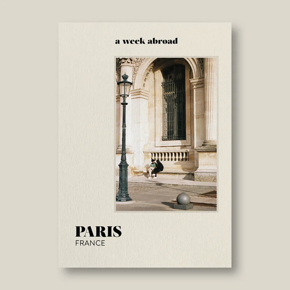2037 A WEEK ABROAD Livre - A Week Abroad Paris