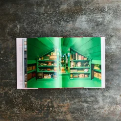 1212 INTERART Livre - Accientally Wes Anderson : Adventures