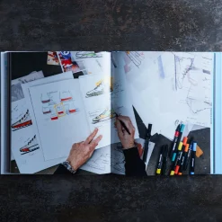 748 MARSTON BOOK SERVICES Livre - From Soul to Sole, the Adidas sneakers of Jacques Chassaing