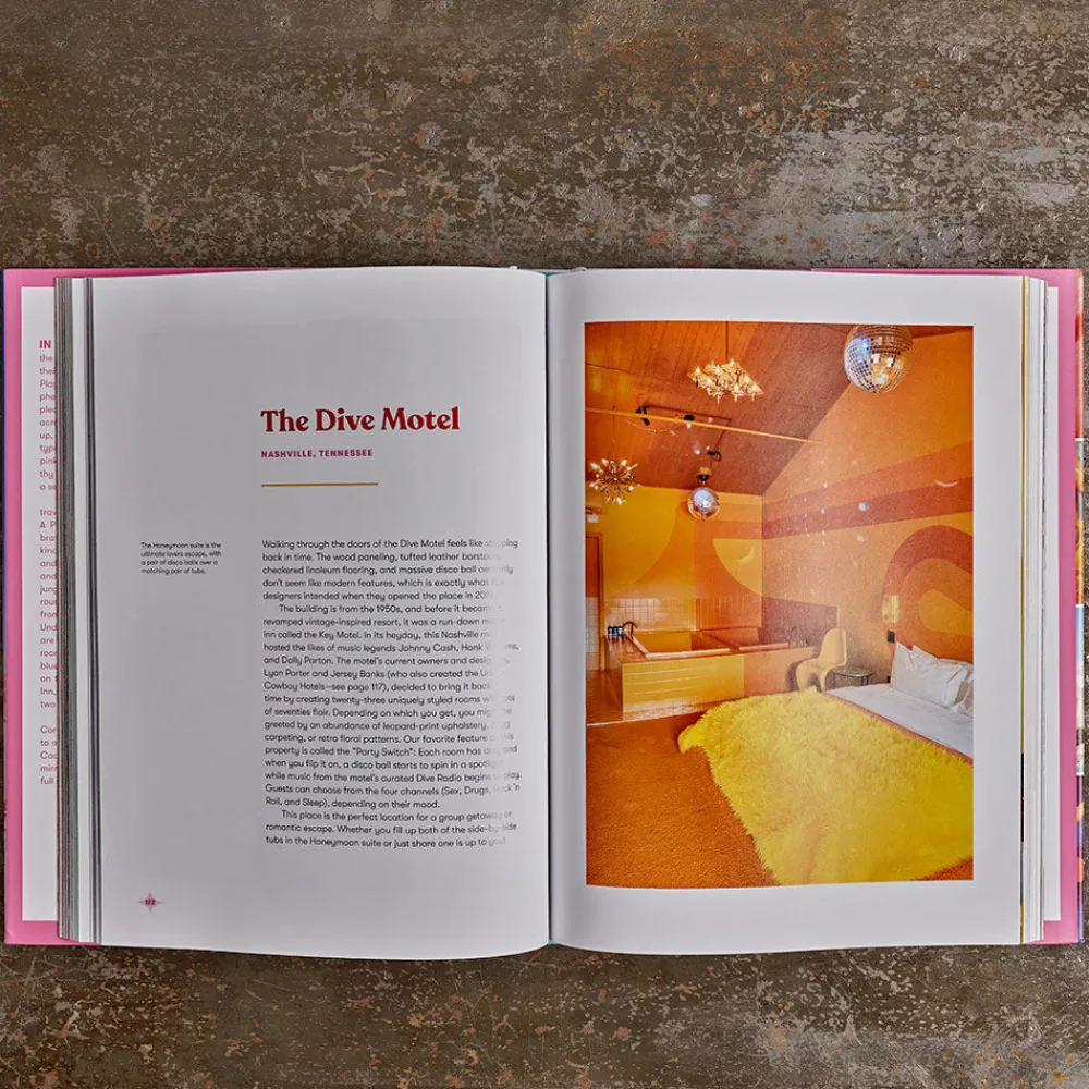 ARTISAN BOOKS Livre - Hotel Kitsch