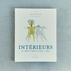 746 HACHETTE EDITIONS Livre - Intérieurs de Zoé de las Cases