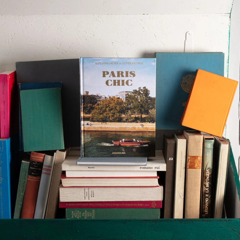 1635 ASSOULINE Livre - Paris Chic - Assouline