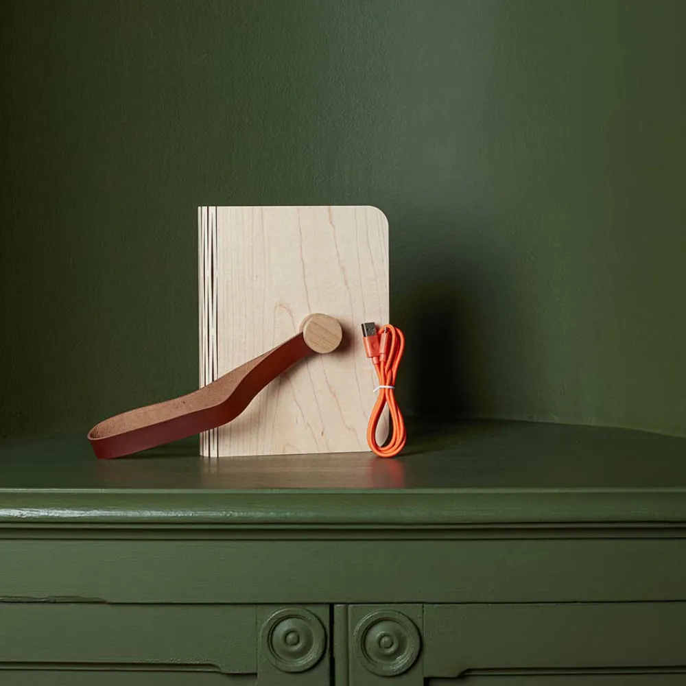 348 HELLOLUMIO Lumio - Blanc et bois