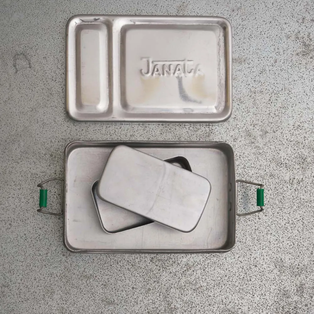 1414 PUEBCO Lunch Box - Janata