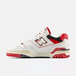 Women New Balance - Baskets 550 - Rouge