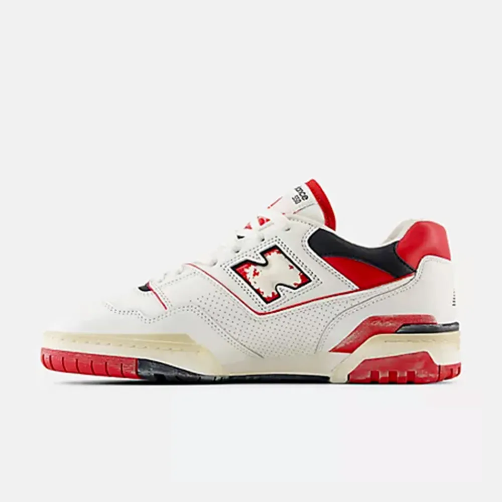 Women New Balance - Baskets 550 - Rouge