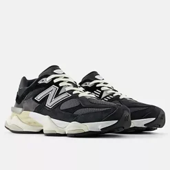 Women New Balance - U9060BLC - Noire