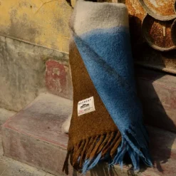 1050 MOISMONT Plaid en laine n°83 - Bleu & Café - Moismont