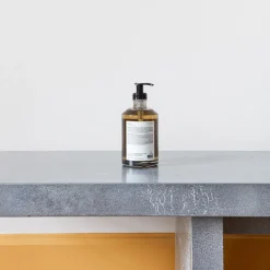 2995 FRAMA APOTHECARY Savon pour les mains Herbarium - Apotechary - 375 ml