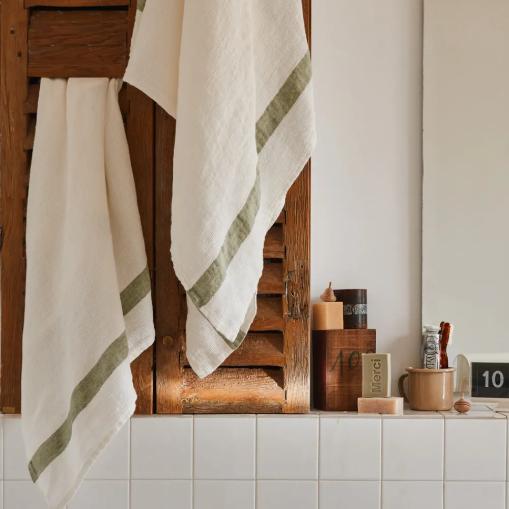 200 LINTEX Serviette de bain en lin - Nid d'abeille - Bande Vert Komorebi