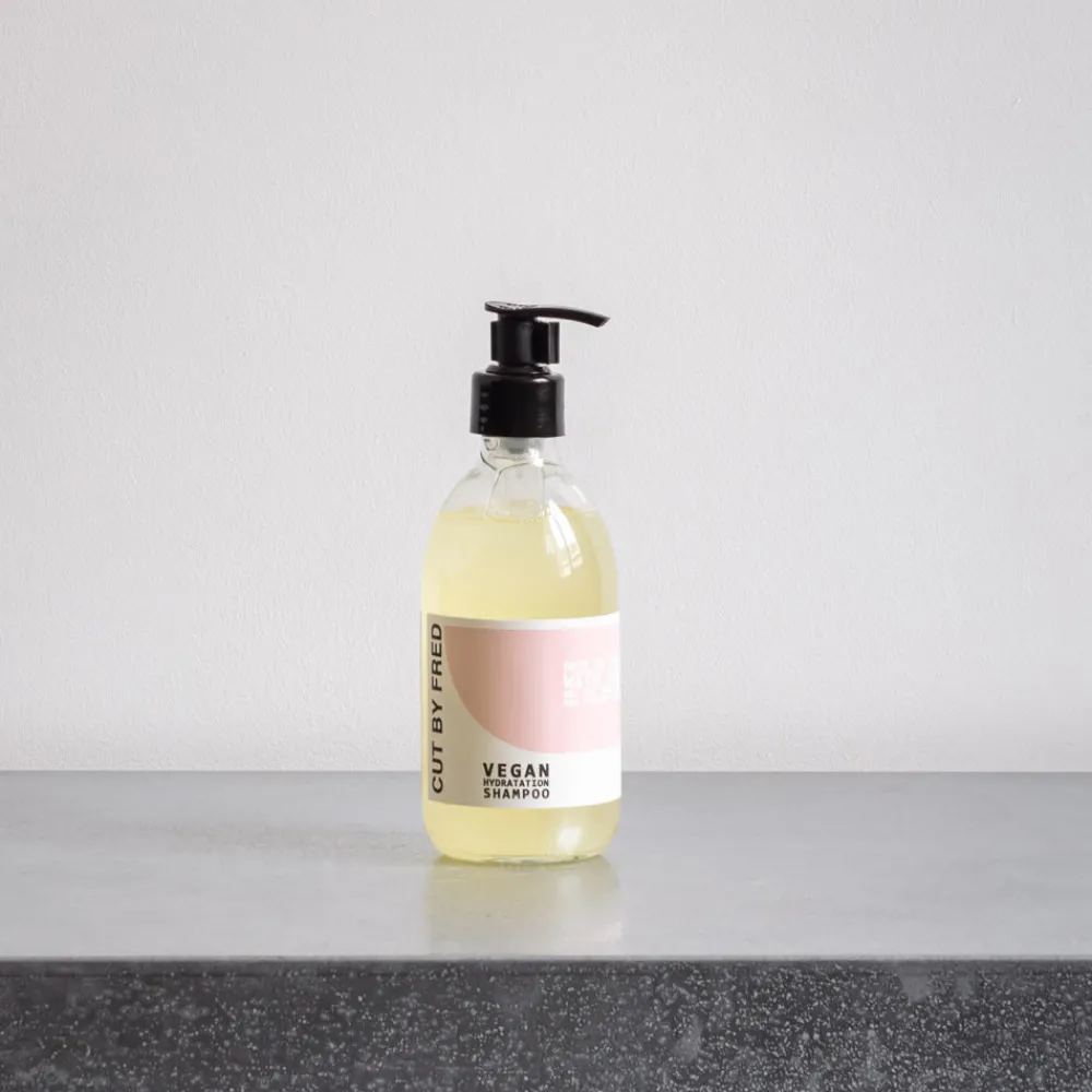 674 CUT BY FRED Shampoing hydratant Vegan - Cut by Fred - 290ml