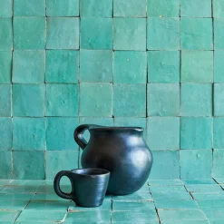 1950 INDIGENA Tasse en argile Chamba - Noire