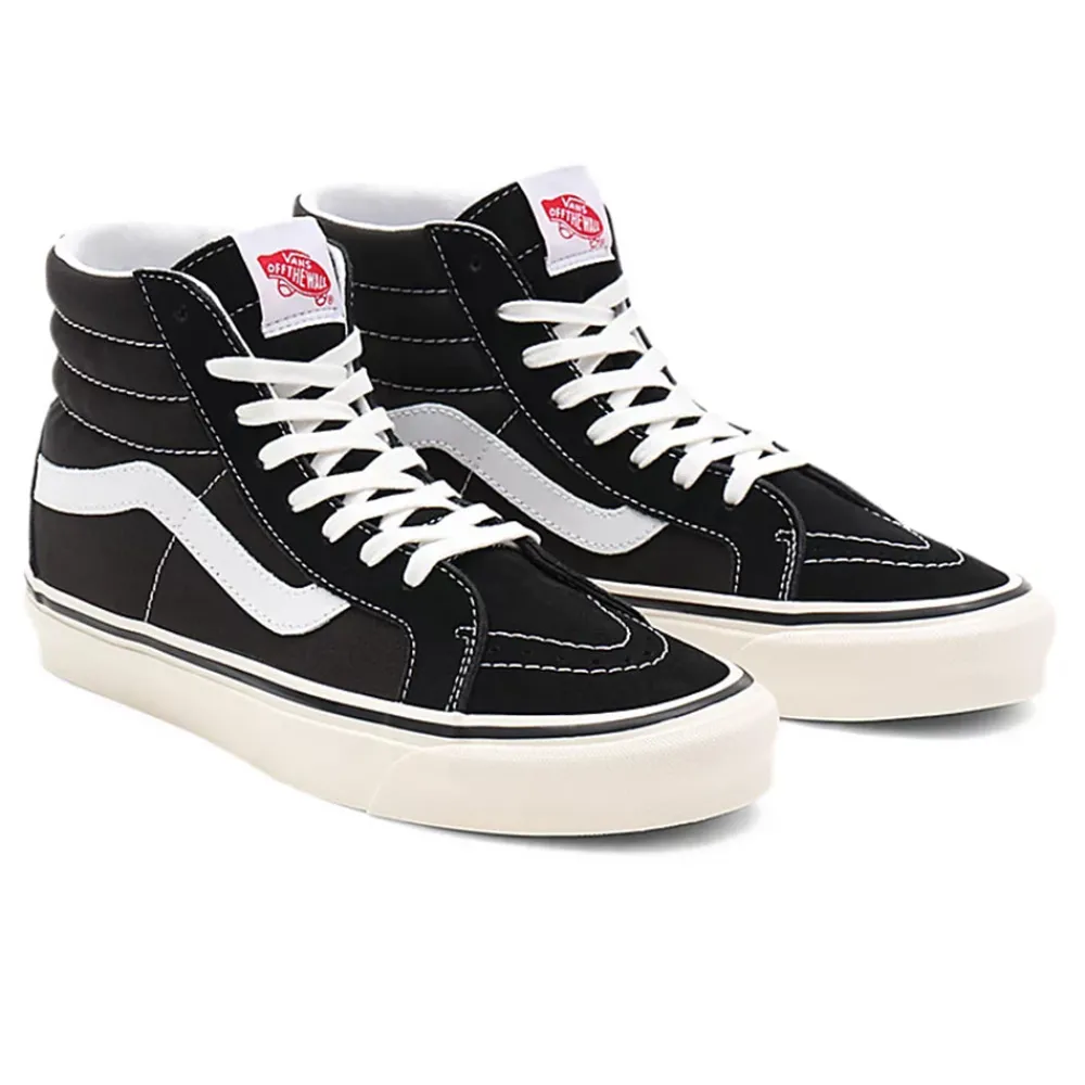 VANS - Sk-8 Hi 38 DX - Noir & Blanc
