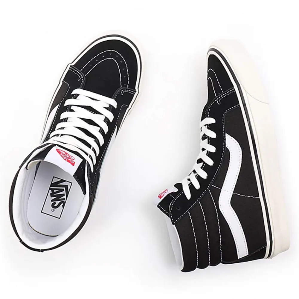 VANS - Sk-8 Hi 38 DX - Noir & Blanc