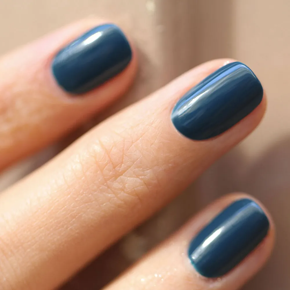 546 MANUCURIST Vernis à ongles Dark Clover - Manucurist